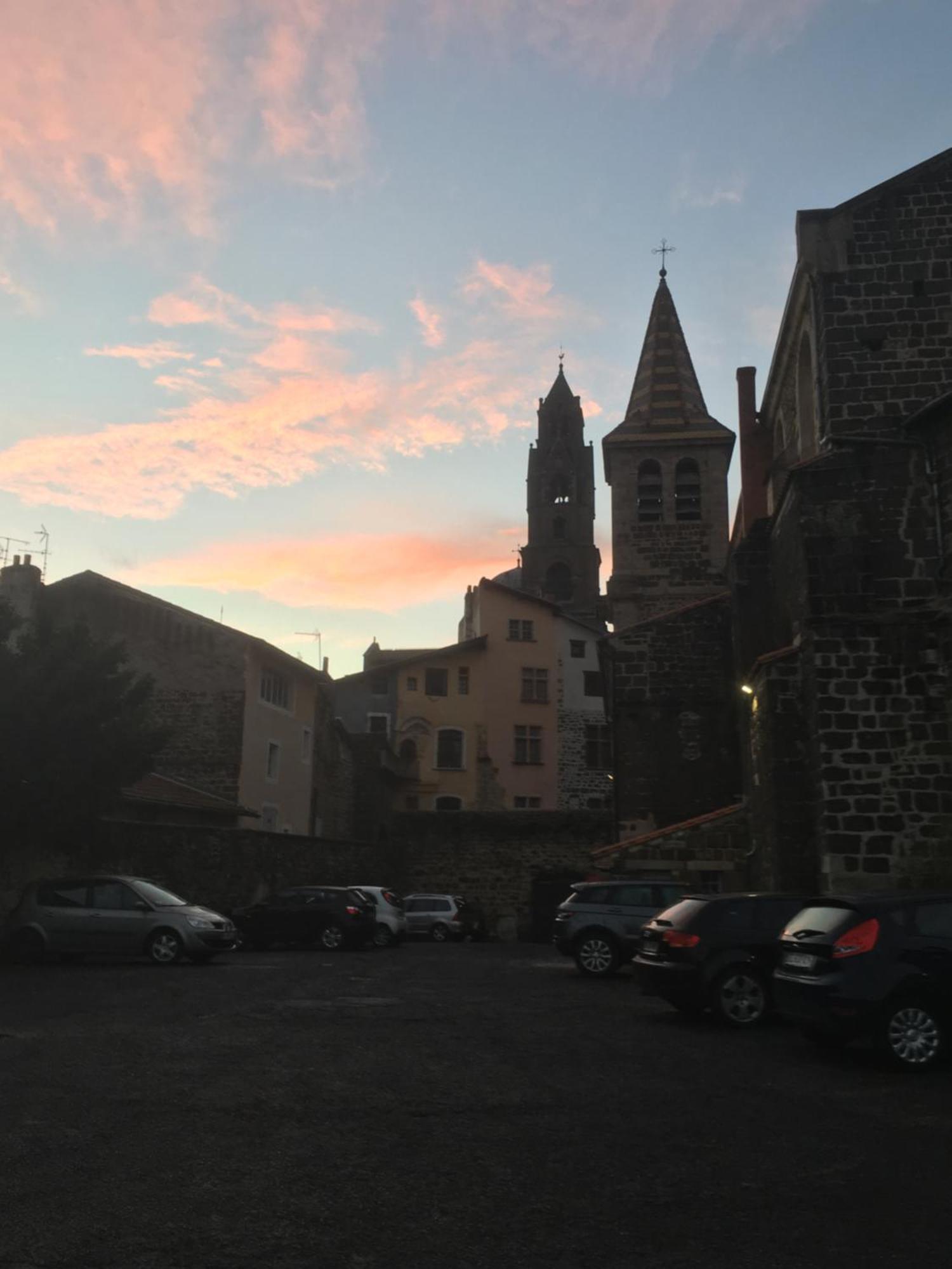 Aux Portes Du Mont Anis Le Puy-en-Velay エクステリア 写真